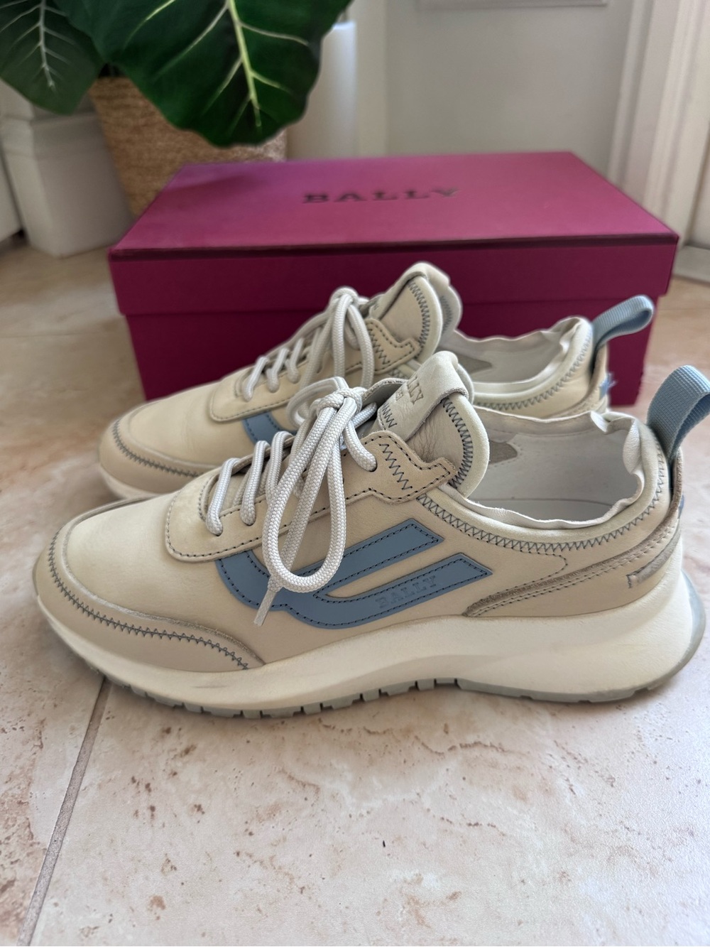 Bally Darys Leather Low-Top Sneakers Size 8
